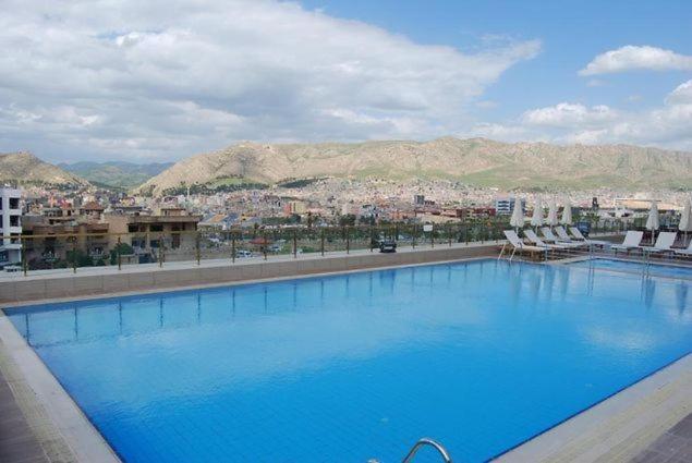 King Rixos Duhok Hotel Buitenkant foto